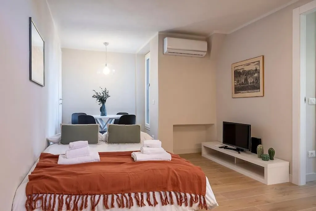 Alfieri Apartment 佛罗伦萨 0*,  意大利